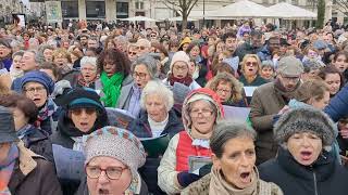 Le Flashmob de Nabucco par la Fabrique Opéra [upl. by Sigismond]