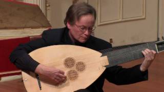 Johann Kapsberger Toccata Arpeggiata David Tayler theorbo [upl. by Dolores791]