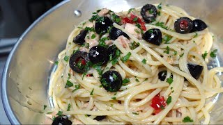 Spaghetti Aglio Olio e Peperoncino Tutto a Crudo  Uno spettacolo unico [upl. by Call]