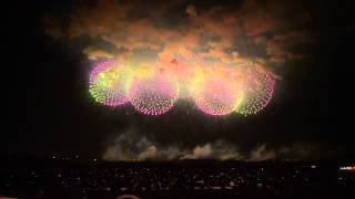 Worlds Biggest Firework Shell Goes Off During Fireworks Show [upl. by Ahsiened217]