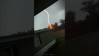 Strike  इससे हमेशा बचे। 😱 short lightning [upl. by Allyn601]