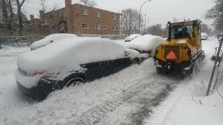 Snow ❄️ removal sidewalk SW4S BOMBARDIER Montreal Canada 🇨🇦 winter 4K 2023 [upl. by Meid]