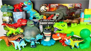 Jurassic World Unboxing Review Colorful Dinosaur Big Trex Spinosaurus Carnotaurus Megalodon [upl. by Perdita]