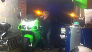 Zx7r quickshifter test [upl. by Staley]