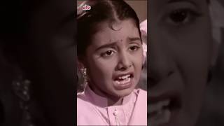 small neetu singh scene in do kaliyan moviedo kaliyan movie [upl. by Hairahcaz]