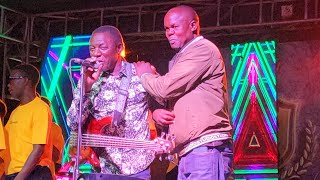 Lucky Mumiriki Surprised Visit Alick Macheso At Birthday Live At Jongwe Corner Today❤ 1trending [upl. by Floyd]