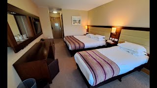 Westport Woods Hotel  Twin Room Tour [upl. by Em665]