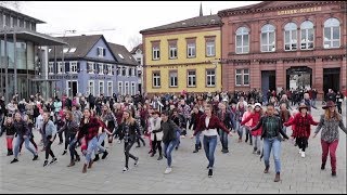 quotFootloosequot Flashmob in Lahr 2018 • DanceFit Tanz amp FitnessStudio Lahr [upl. by Arbed]