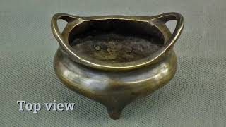 Antique Chinese Qing Dynasty Small Bronze Incense Burner Censer with Xuande Seal Mark [upl. by Birmingham]