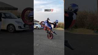 High chair wheelie 🥵 sameerkhatibstunts ktmstunt ktmrc200 shortsyoutube [upl. by Sitnik]