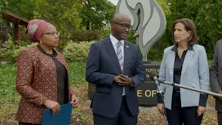 Minister Olivier Nduhungirehe visits the Kwibuka Flame of Hope Monument [upl. by Ehgit721]