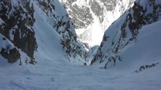 Pelvoux  Le Couloir Nord de la Rouya quotravin de lAlpetquot 10 mars 2016 [upl. by Nytsud]