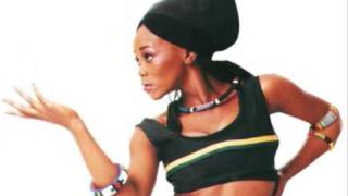 Brenda Fassie No No No Senor [upl. by Teresina]