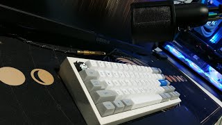 QwertyKeys QK65 R1  Zaku Switches  POM Plate  1 Min Typing Test  ASMR [upl. by Burnside]