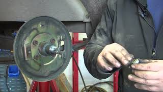 How to fit Knott 250 x 40 trailer brake shoes on older backplates [upl. by Khajeh]