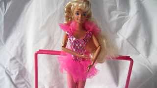 Twirling Ballerina Barbie von Mattel aus den 90er  Review [upl. by Yztim296]