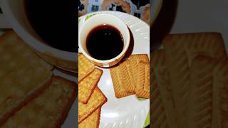 Chai sathe biscuit sokaler nastayoutubeshorts viralshort viralvideos trendingshorts comedy [upl. by Matronna53]