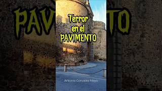 Terror en el pavimento de la calle [upl. by Nickolai607]