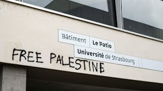 Un bâtiment de lUniversité de Strasbourg bloqué par des étudiants propalestiniens [upl. by Emalee137]