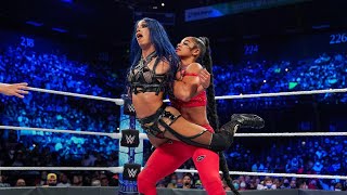 Bianca Belair vs Sasha Banks SmackDown [upl. by Vizzone]