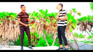 KHADAR KEEYOW Feat Abdinasir Yare  Qalbigaa Kuu Riimay  Official Video [upl. by Clareta14]