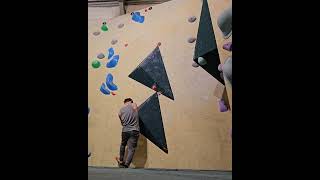 eddyoduber bouldering  boulderhal Kunststof [upl. by Ayak]