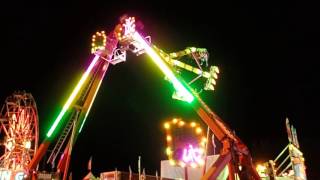 Freak Out ride w crazy strobes  Evergreen State Fair 2016 [upl. by Nytsyrk866]