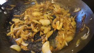 Easy Recipes TV Basics Zwiebelsauce [upl. by Wallis]