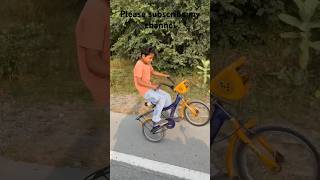 bicycle stunt viralshort cyclestunt viralvideo automobile subscribe shortfeed like [upl. by Laenej]