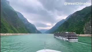 Yangtze River Cruise [upl. by Weinberg]