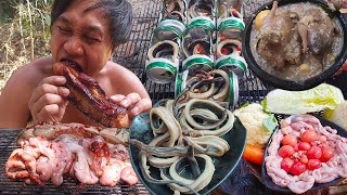 Fresh pig intestine on the grilled  Quail crispy porridge 2 more videos [upl. by Oicirtap]