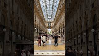 MİLANO Galleria Vittorio Emanuele 💛 [upl. by Christianity]