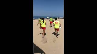 Simulacro de REANIMACION CARDIO PULMONAR RCP en Playas de Chipiona 2017 💗 [upl. by Attenov798]