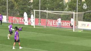 Nothing can get past Keylor Navas [upl. by Philps]