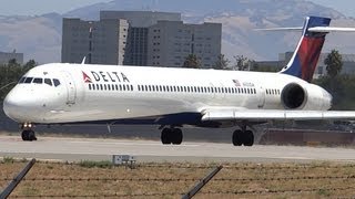 Delta Airlines MD90 CLOSE UP Takeoff From San Jose International Airport [upl. by Inaluahek]