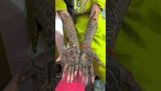 Wonderful bride👰 mehndi henna mehndidesigns viralvideo viralreel viralshort aesthetic [upl. by Ahtoelc]