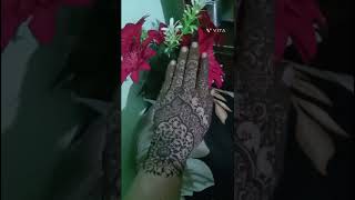 ghar bedhe bridal mehndi lagana sikhe shortsvideo me [upl. by Ennoval95]