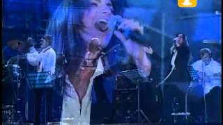 Laura Pausini Escucha Tu Corazón Festival de Viña 1997 [upl. by Weinberg706]