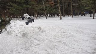 Kyosho USA1 nitro snow run [upl. by Ordnael]