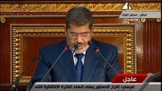 Egypte Morsi assure que la Constitution garantit légalité [upl. by Bunce900]