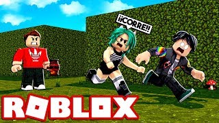 LA BESTIA NOS PERSIGUE en EL NUEVO MAPA de FLEE THE FACILITY HACKEA RÁPIDO y HUYE en ROBLOX 😱 [upl. by Gratianna398]