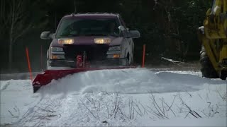 Snow Plowing 04 Silverado 2500HD Western Pro Plow with Custom Wings [upl. by Sakram]