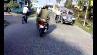 Darbhanga me badmash police walamp4 [upl. by Caia116]