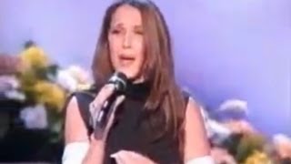 Malú con 18 años quotA Tu Veraquot y quotLa Zarzamoraquot  Gala TVE Homenaje a la copla [upl. by Lorin]