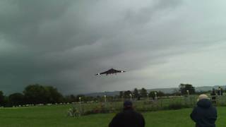 vulcan bomber at yeovilton [upl. by Dnalyag]