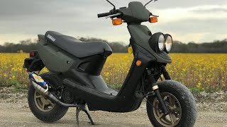 Meet the ZUMA  Yamaha Zuma 50 2stroke [upl. by Inalaehak]