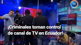 ¡Crisis en Ecuador  Criminales toman canal de TV durante transmisión EN VIVO [upl. by Nerine960]