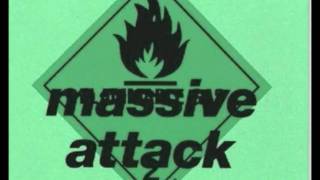 Massive Attack  Unfinished Sympathy Live  Glastonbury 2008 [upl. by Schmitz290]