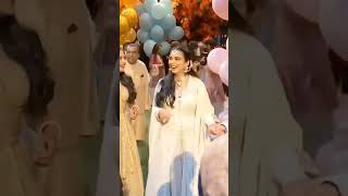 Isha ambani radhika merchant shloka mehta gossip smiling enjoying wedding 😍 khandani raees [upl. by Noislla]