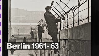 Berlin 19611963 Mauerbau trennt Familien  Walter Ulbricht  Berlin Wall  early film footage [upl. by Muirhead]